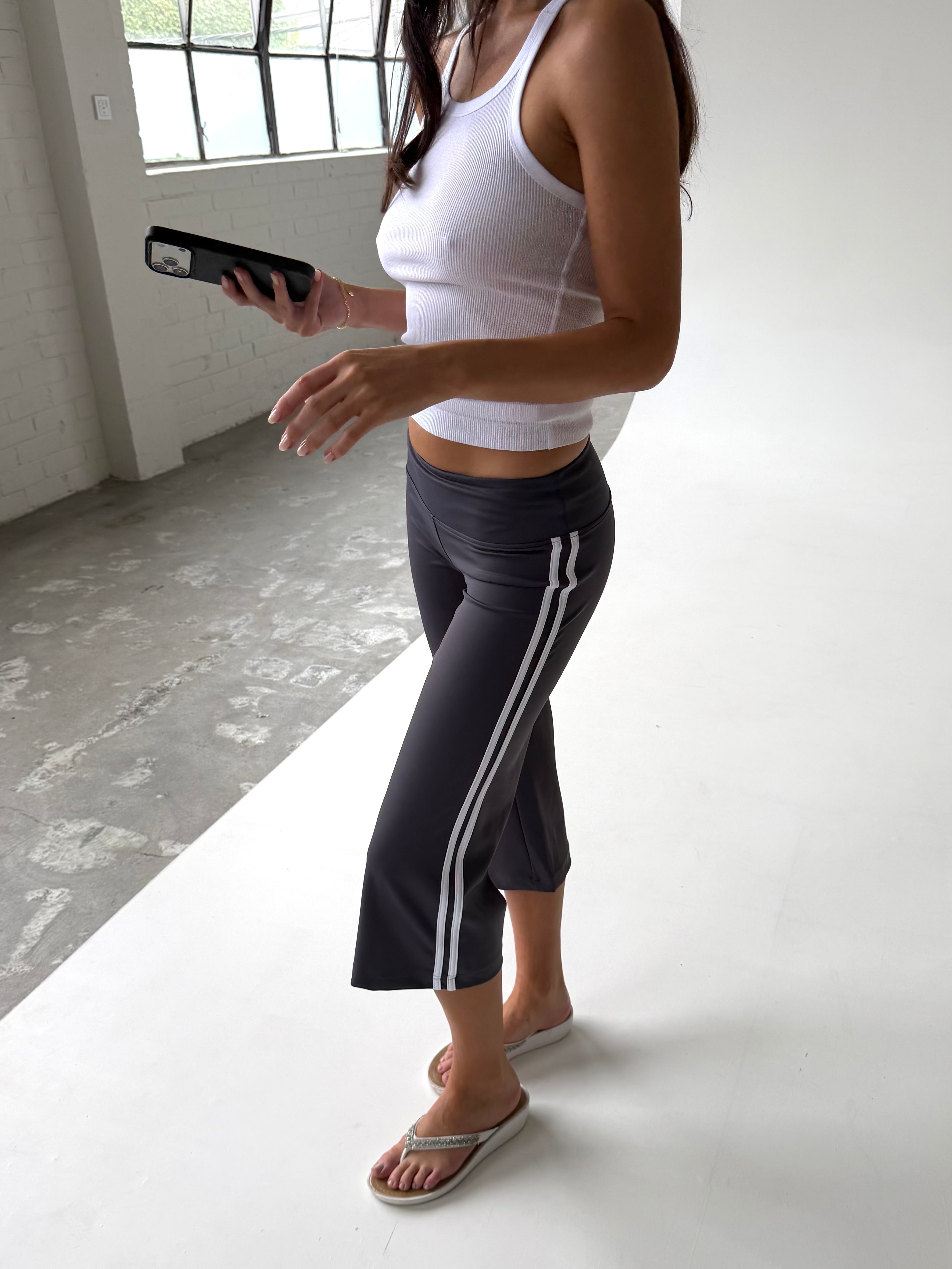 Signature Capri - Slate