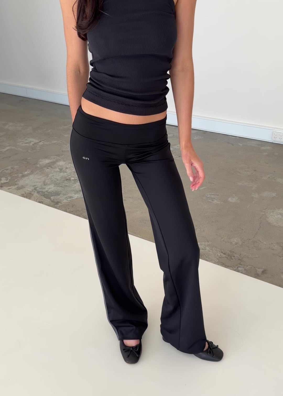 Load video: Signature Pant - Black